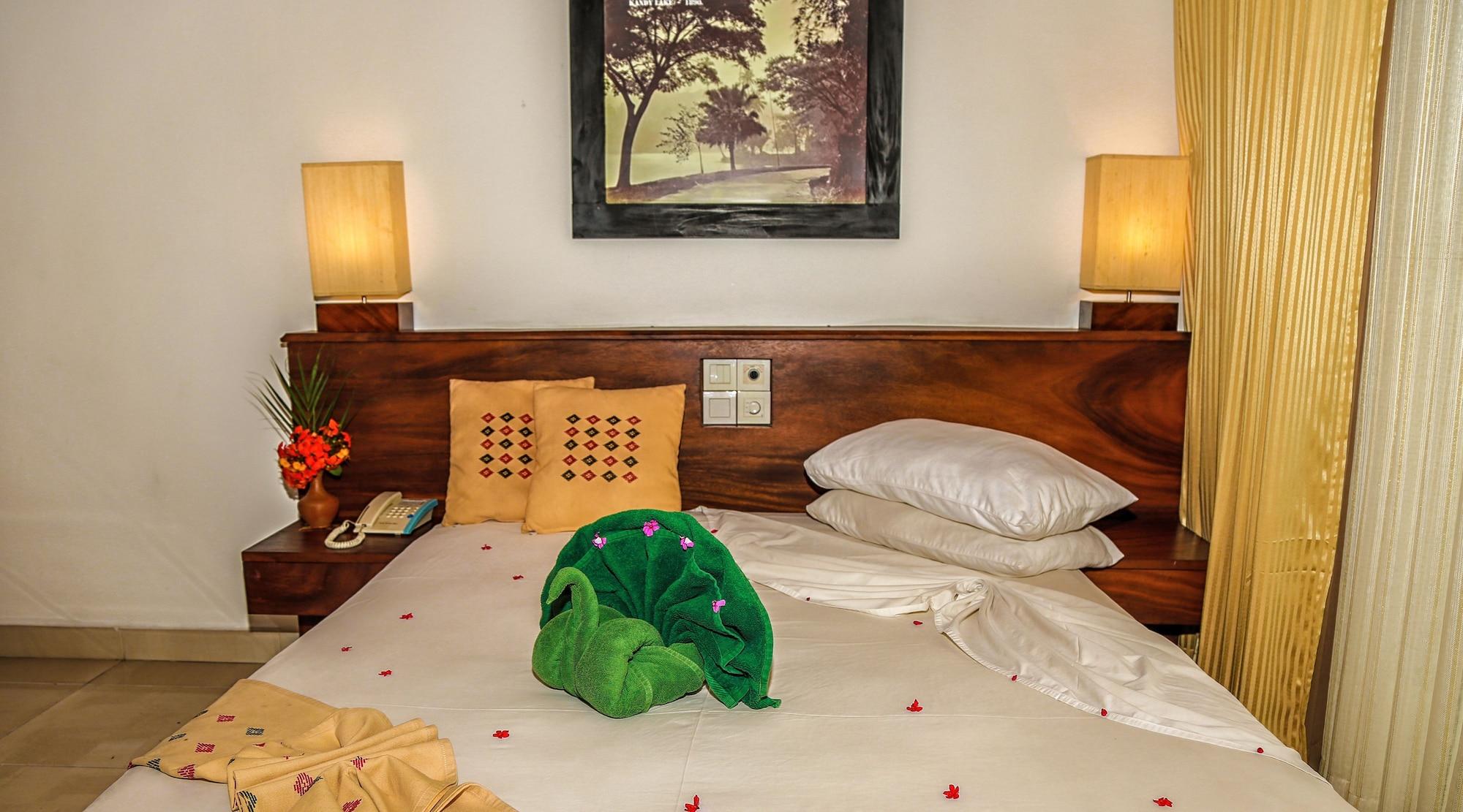 Senani Hotel Kandy Extérieur photo