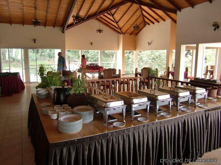 Senani Hotel Kandy Extérieur photo