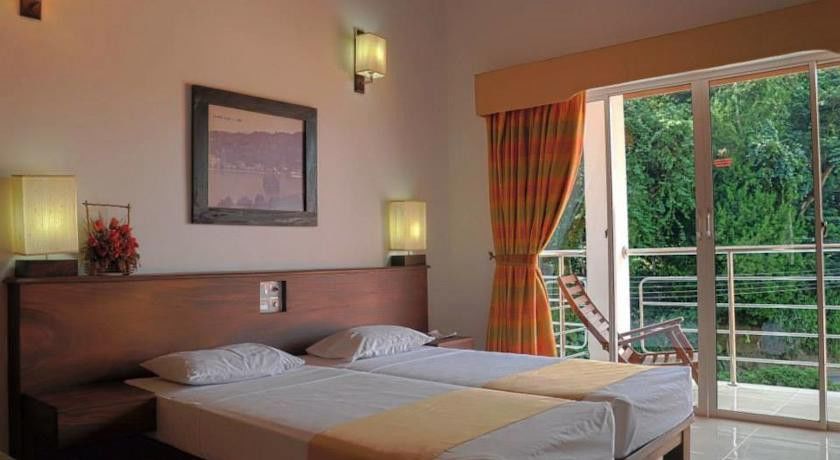 Senani Hotel Kandy Extérieur photo